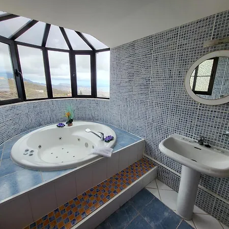 El Mirador 6 Bedrooms וילה *