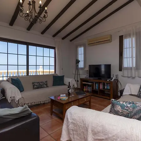 빌라 El Mirador 6 Bedrooms *