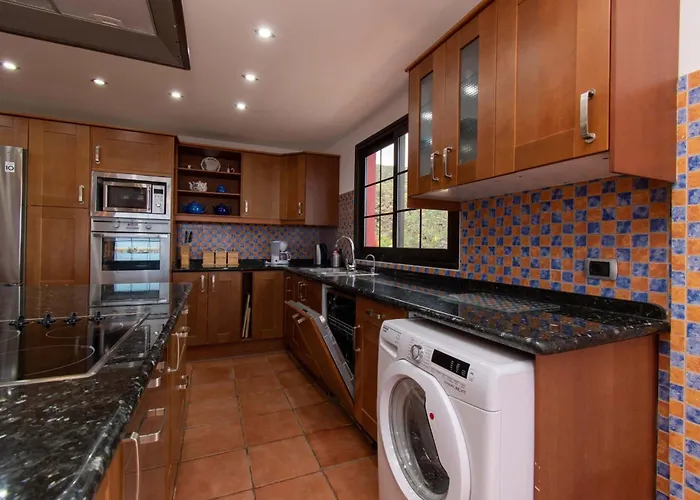 El Mirador 6 Bedrooms Willa *