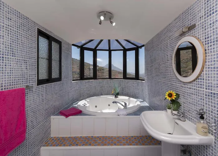 Willa El Mirador 6 Bedrooms