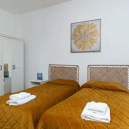 El Mirador 6 Bedrooms Вилла Адехе