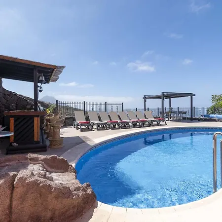 El Mirador 6 Bedrooms Вилла